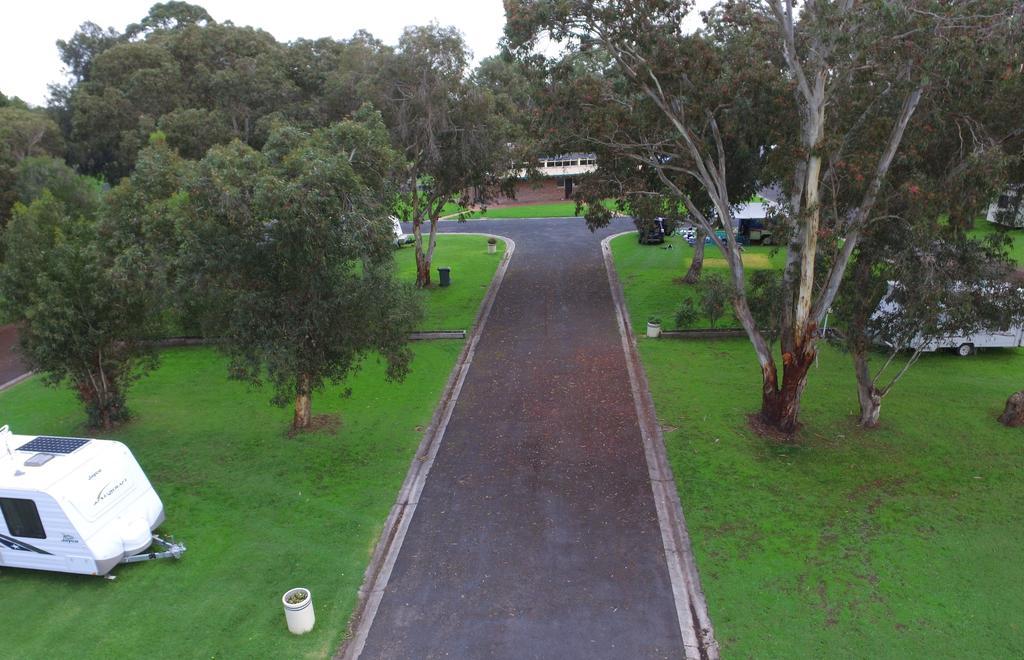 ホテル Millicent Lakeside Caravan Park エクステリア 写真